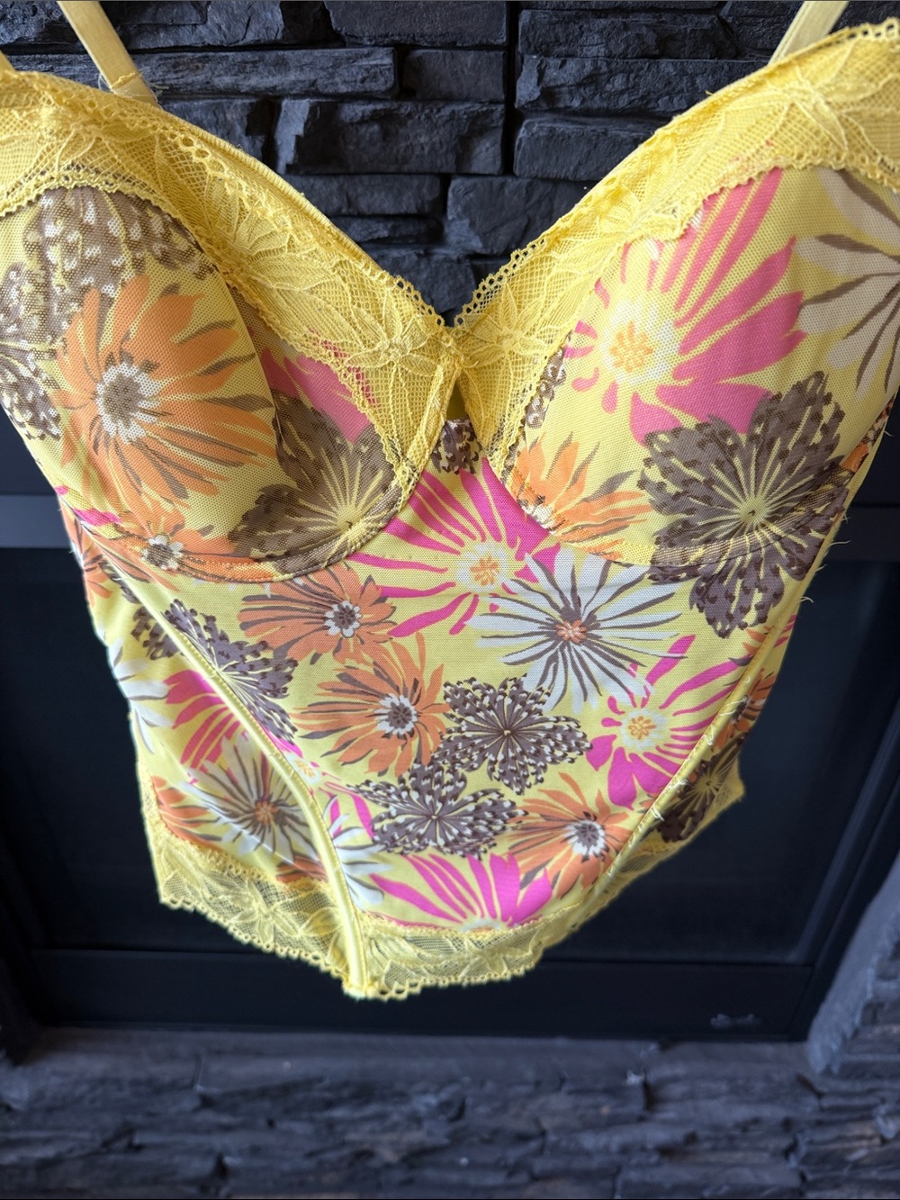 La SENZA Yellow Floral Lace Bustier Top - Picture 2 of 4